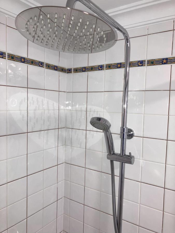 Moderno Apartamento En Casco Historico Σεβίλλη Εξωτερικό φωτογραφία