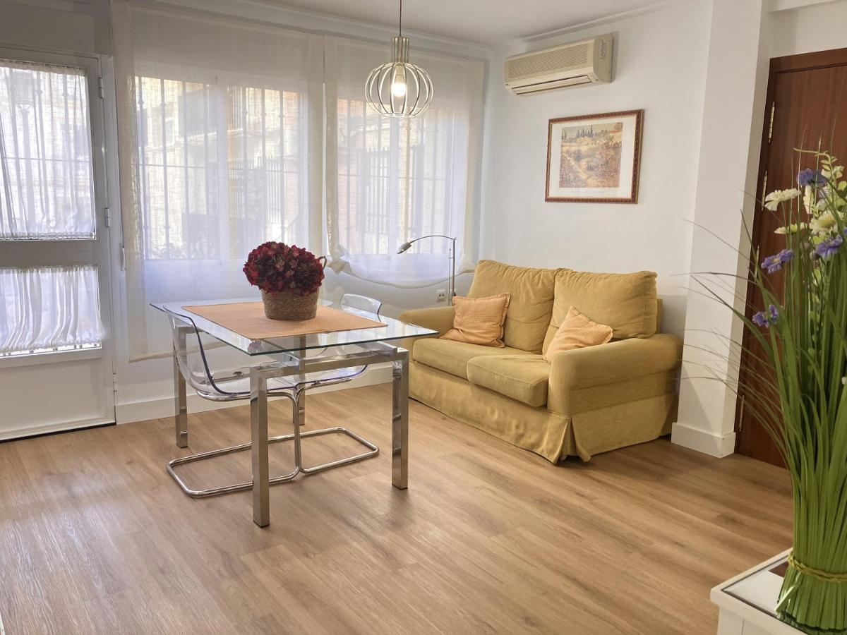 Moderno Apartamento En Casco Historico Σεβίλλη Εξωτερικό φωτογραφία